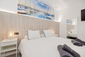 1 bedroom, iron/ironing board, WiFi, bed sheets - Apartment '1 Dorm Delta' with Shared Pool, Wi-Fi and Air Conditioning (Torre del Mar)