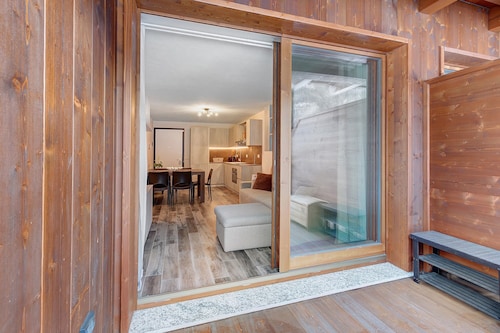 Appartement 'Viola' avec vue montagne, balcon et Wi-Fi