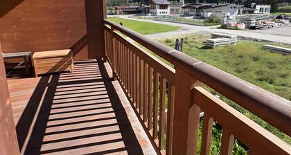 Apartment 'Viola' with Mountain View, Balcony and Wi-Fi