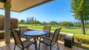 Condo (3 Bedrooms) | Front of property