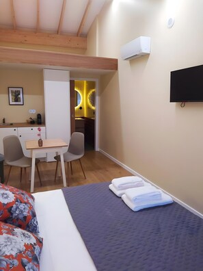 6 habitaciones, wifi y ropa de cama 