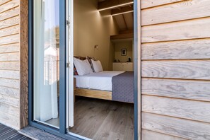 1 camera, Wi-Fi, lenzuola