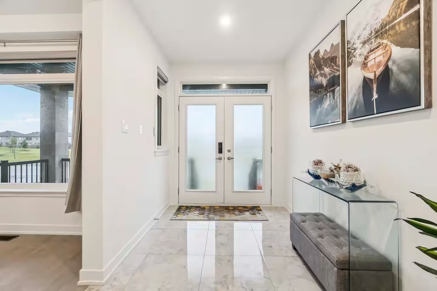 المنشأة من الداخل