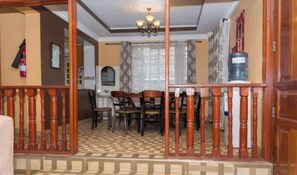 تناول الطعام