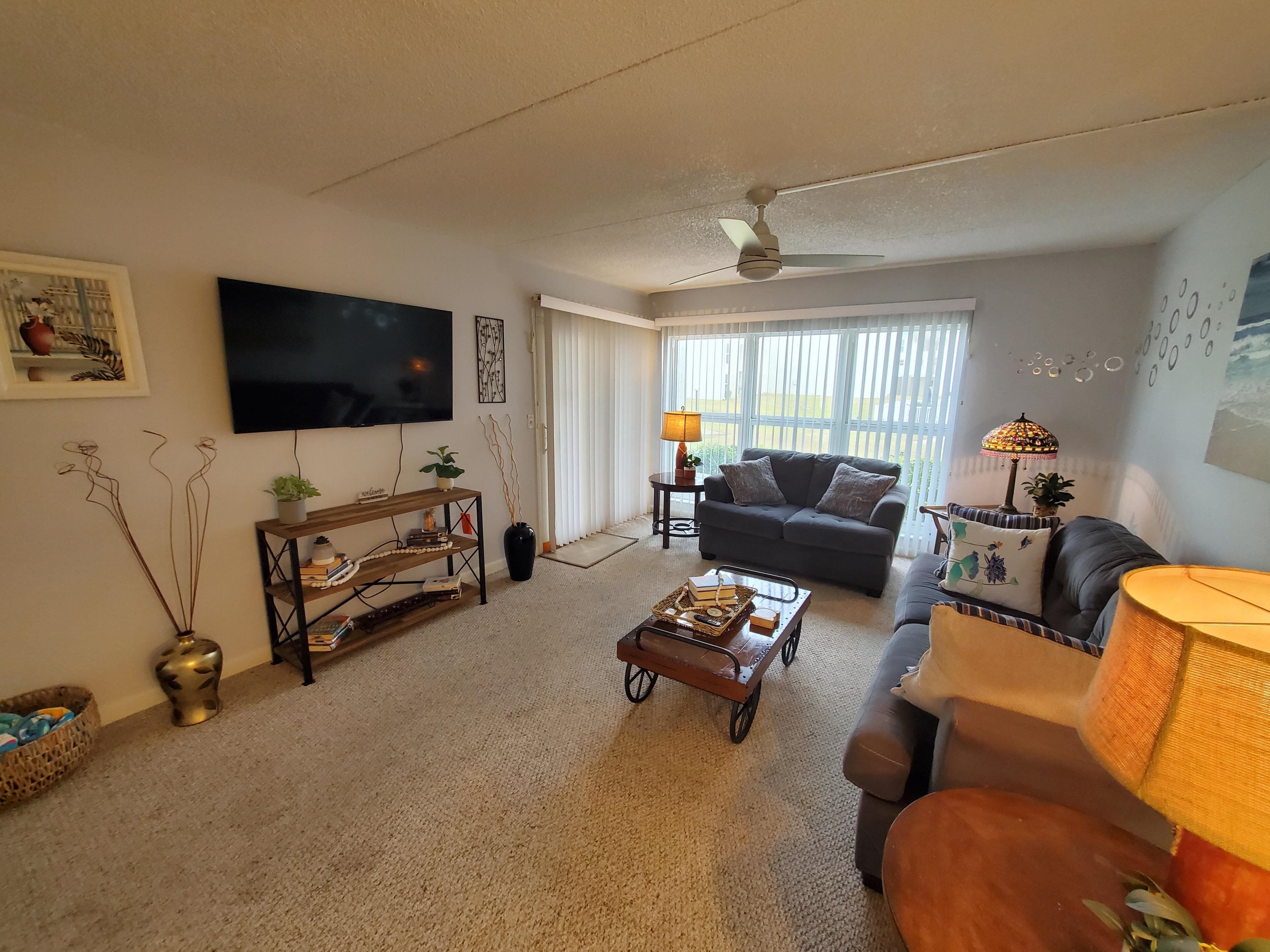 Condo, 1 King Bed with Sofa bed, Patio (Tradewinds 151) | Living area