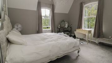 7 bedrooms, individually decorated, individually furnished, free WiFi