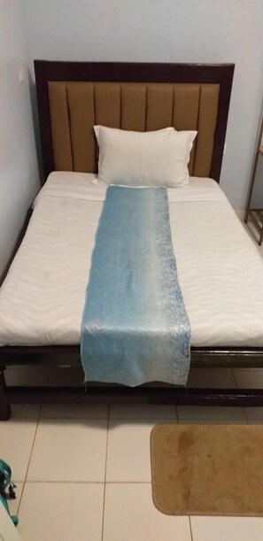 Standard Single Room | Free WiFi