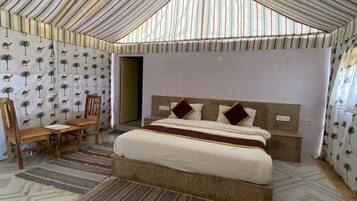 Deluxe-Zelt | Schreibtisch, laptopgeeigneter Arbeitsplatz