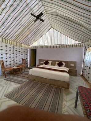 Deluxe Tent - Sand Routes Resort & Desert camp  (Sam)