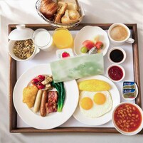 Café da manhã com buffet todos os dias mediante uma taxa