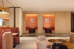 Reception - Hilton Garden Inn Zhengzhou Airport Aerotropolis (Zhengzhou)
