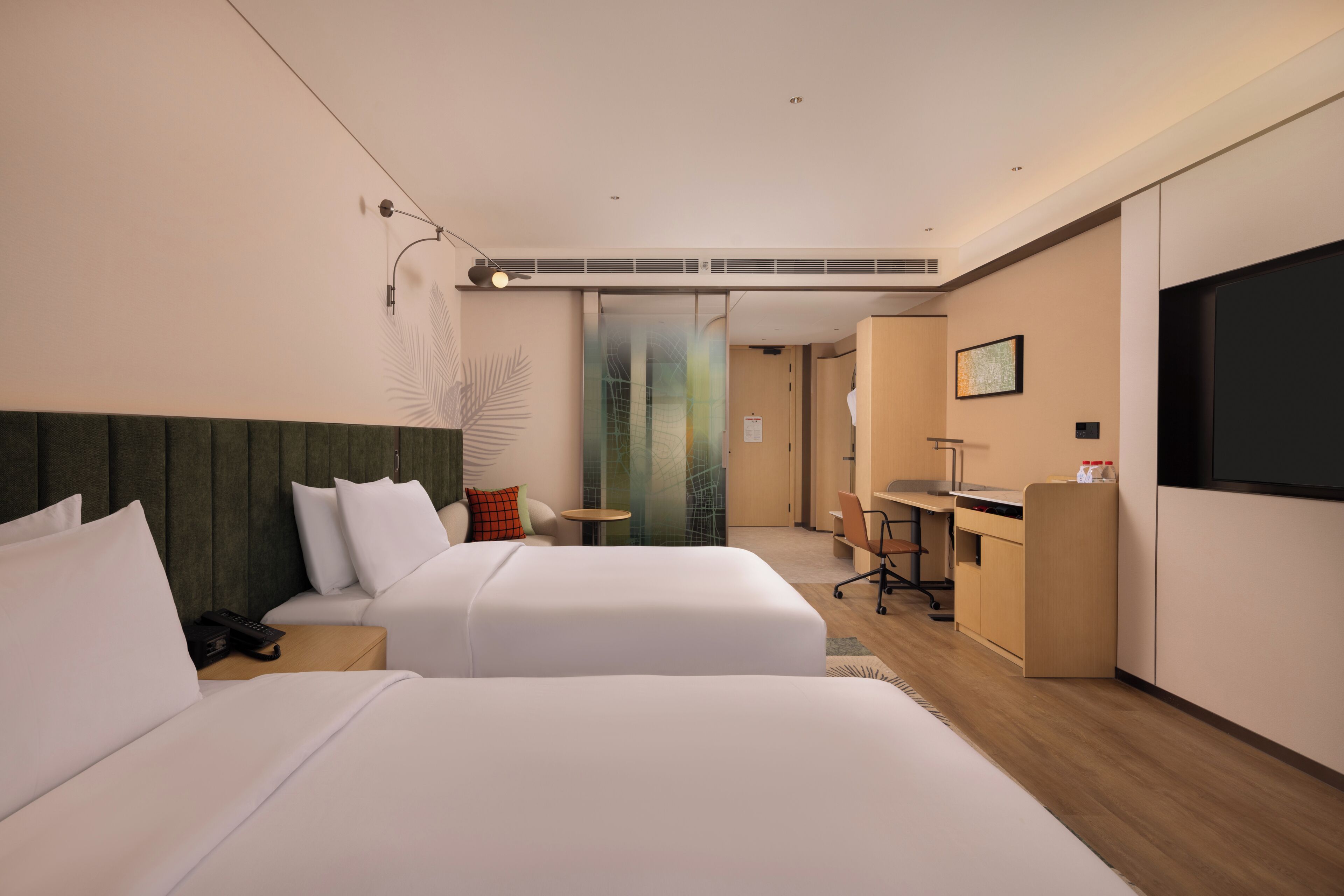 Room, 2 Twin Beds (High Floor) | Down comforters, memory foam beds, free minibar items, in-room safe