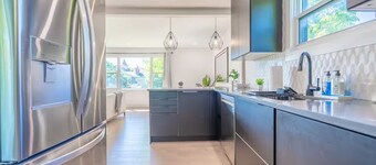 5BR Home in Nepean Ottawa