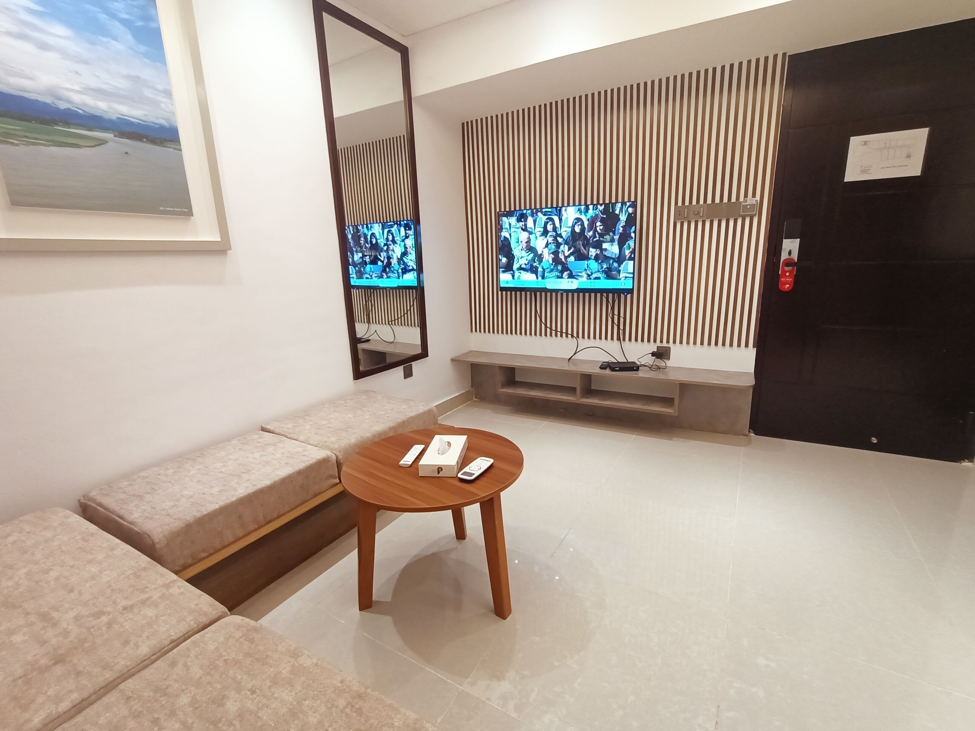 舒適套房, 城市景觀 | 書桌、筆電工作空間