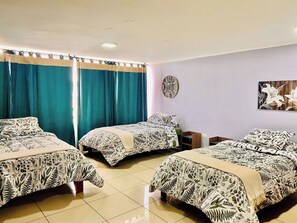 Comfort Üç Kişilik Oda | Ücretsiz kablosuz İnternet 