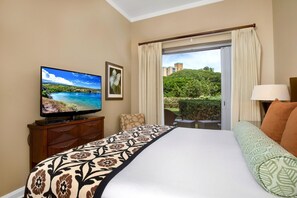 4 bedrooms, iron/ironing board, travel crib, free WiFi