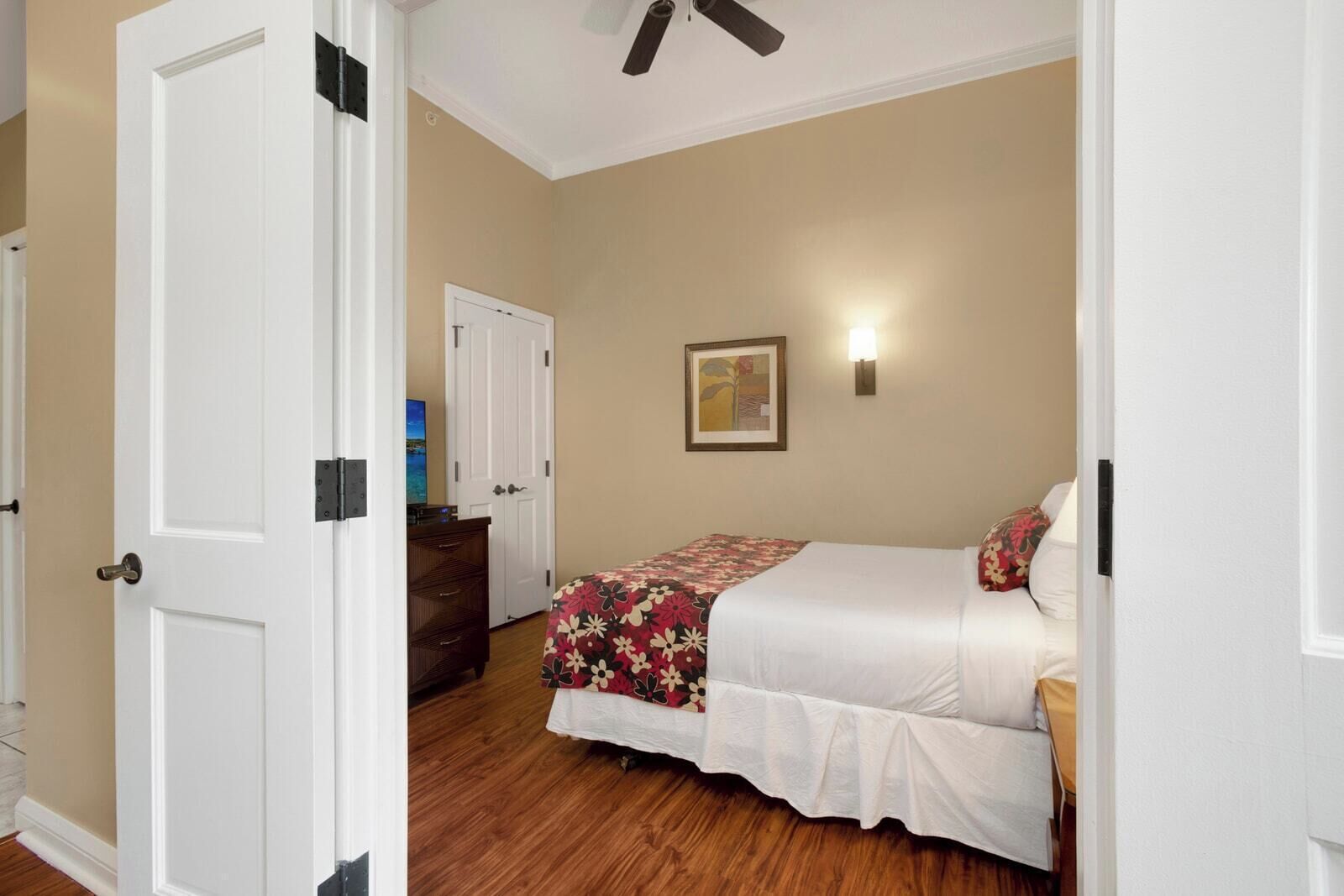 4 bedrooms, iron/ironing board, travel cot, free WiFi