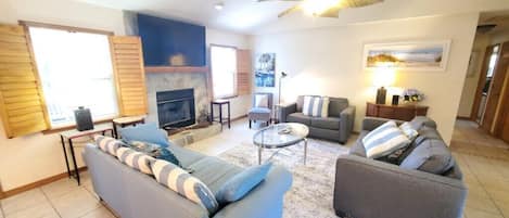 House, Multiple Beds, Pool Access, Pool View (Beach Blossom) | Living area | 42-inch flat-screen TV with digital channels