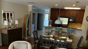Condo, Berbilang Katil, Patio, Pool View (Ocean Reef 306) | Ruang tamu