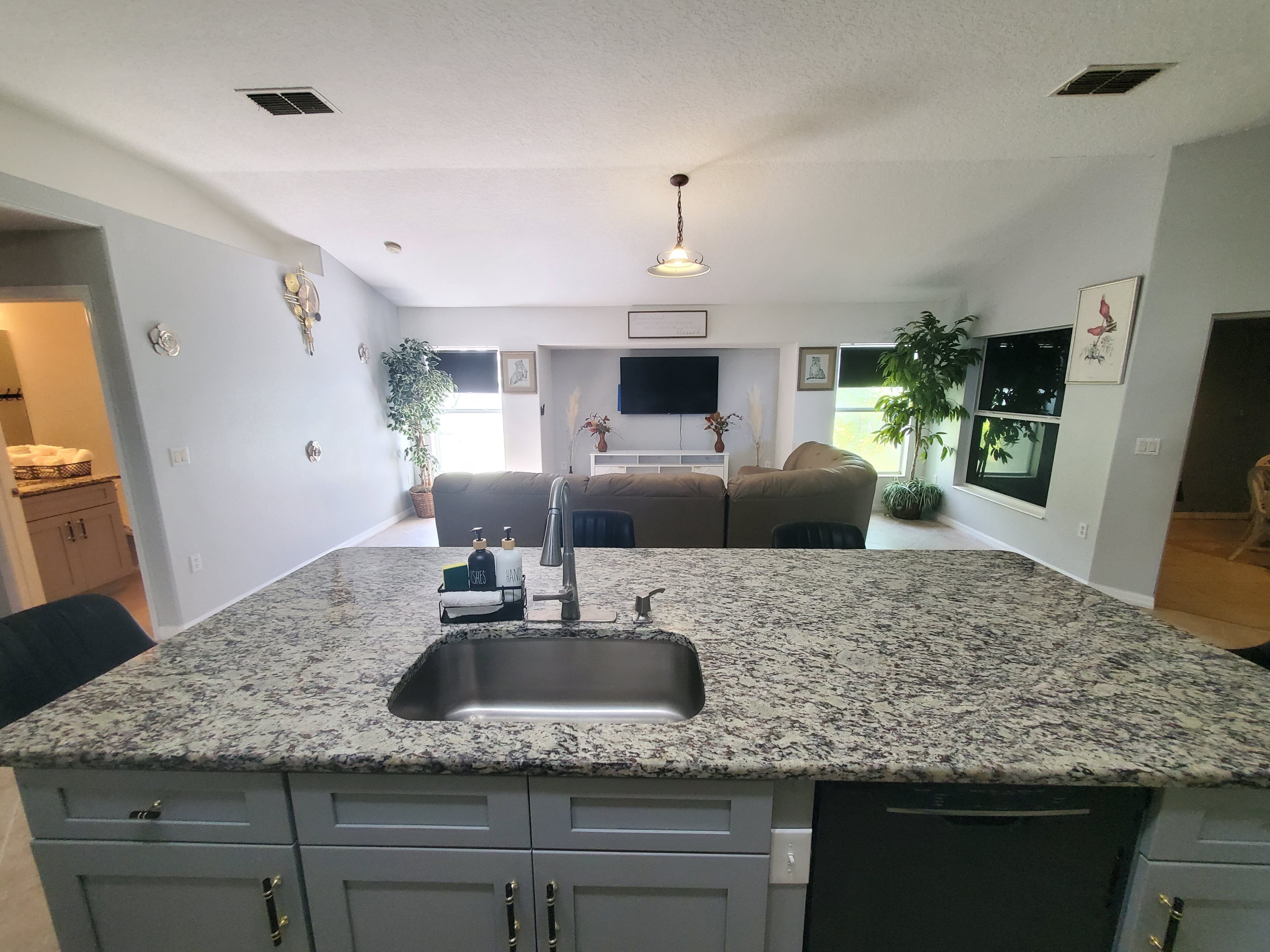 Casa, varias camas, patio, vista al jardín (Palm Paradise) | Interior