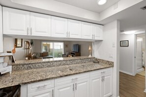 Condo, Multiple Beds, Balcony, Garden View (Pelican Inlet C119) | Interior