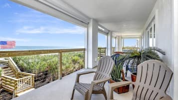 House, Multiple Beds, Balcony (White House on Flagler Beach - All) | Terrace/patio