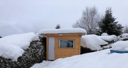 Chalet atypique avec jardin clos et une vue imprenable! Rosa-Lila la Tiny-house