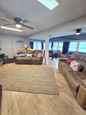 Smart TV, foosball, table tennis, books