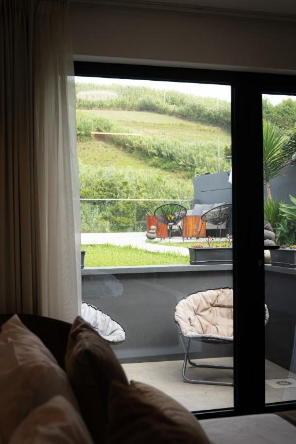 المنشأة من الداخل