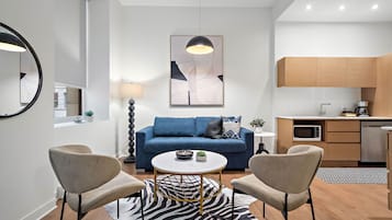 Classic Apartment, 1 Bedroom | Living area