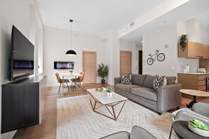 Standard Apartment, 1 Bedroom | Living area