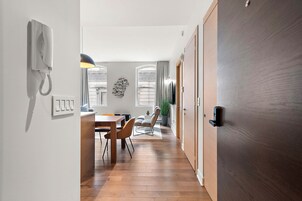 Luxury Apartment, 2 Bedrooms | Living area