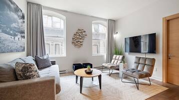 Luxury Apartment, 2 Bedrooms | Living area