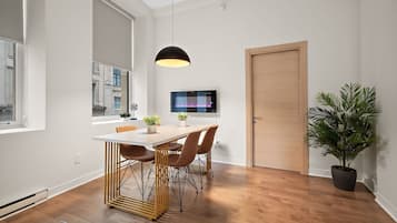 Appartement Standard, 1 chambre | Restauration dans la chambre