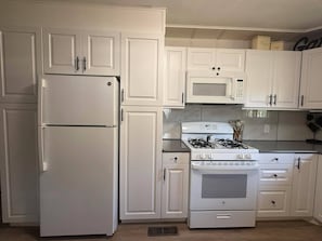 Microwave, oven, stovetop, dishwasher