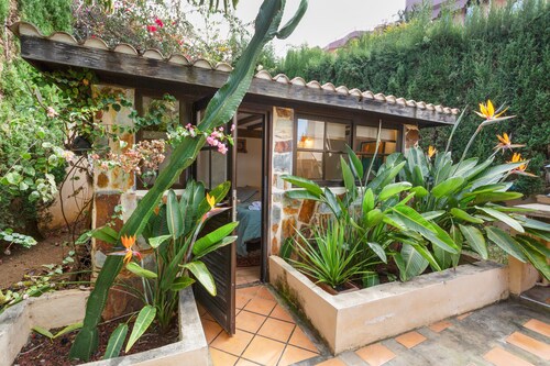 Beautiful House with Private Garden