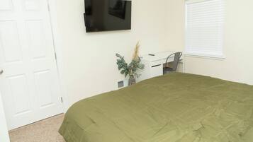 4 bedrooms, free WiFi, bed sheets