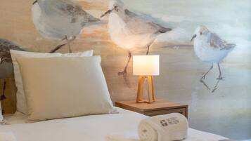 2 chambres, fer et planche Ă  repasser, accĂšs Internet, draps fournis