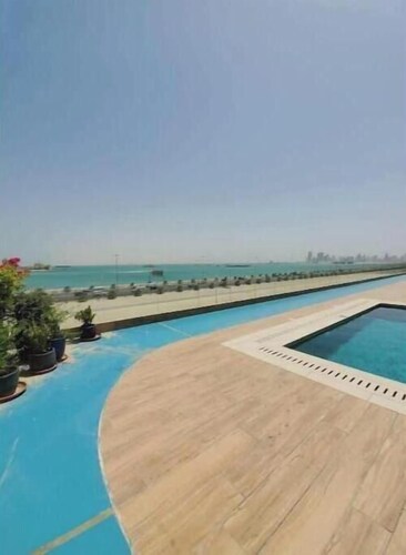 A Luxurious Sea View 1 Bedroom Apartment unit 2