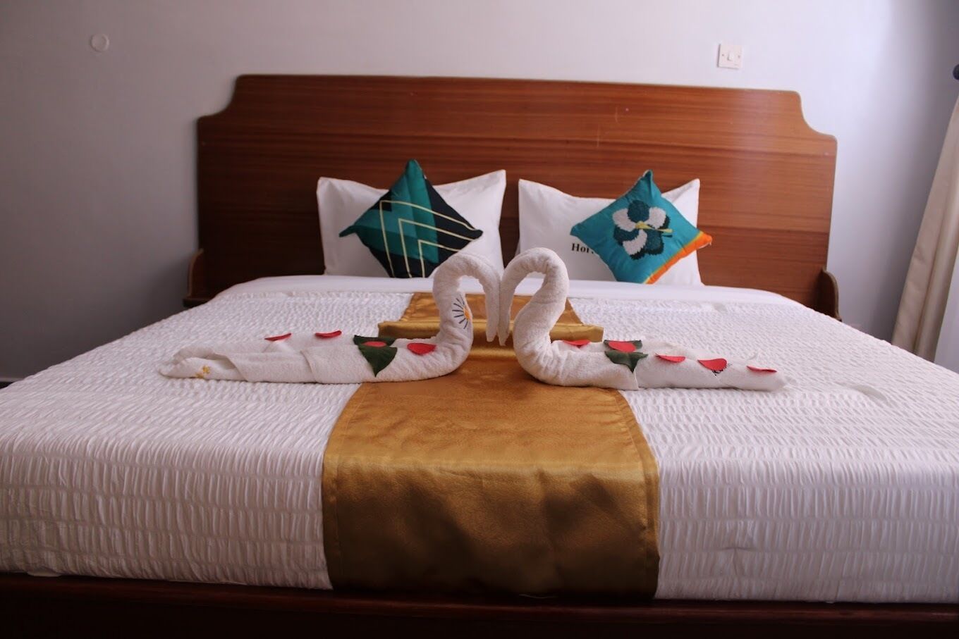 Habitación doble Deluxe, vista al jardín | Wifi gratis y ropa de cama 