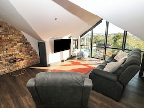 Living area - 11 Brython Place (Tenby)