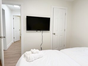 3 habitaciones, tabla de planchar con plancha y wifi gratis 