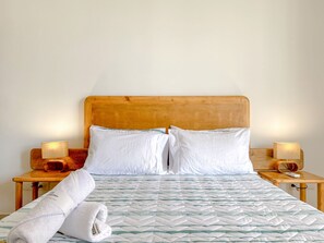 1 bedroom, in-room safe, iron/ironing board, free WiFi