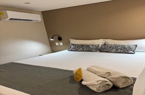 1 slaapkamer, een bureau, gratis wifi, beddengoed