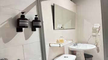 Hair dryer, towels