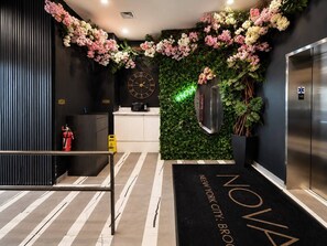 Lobby - Nova Hotel JFK (Jamaica)