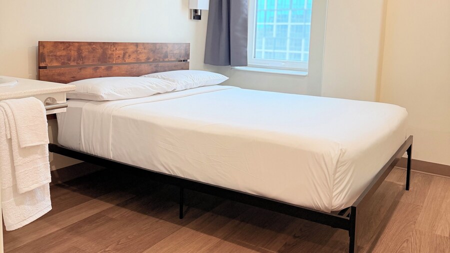 Nova Hotel JFK