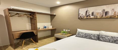 1 chambre, bureau, Wi-Fi gratuit, draps fournis