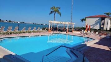 Outdoor pool, a heated pool