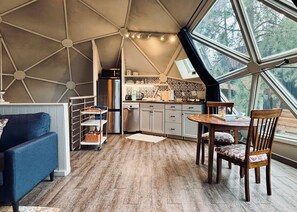 Interior - Experience Bend’s Dome Sweet Dome for a unique getaway (Bend)